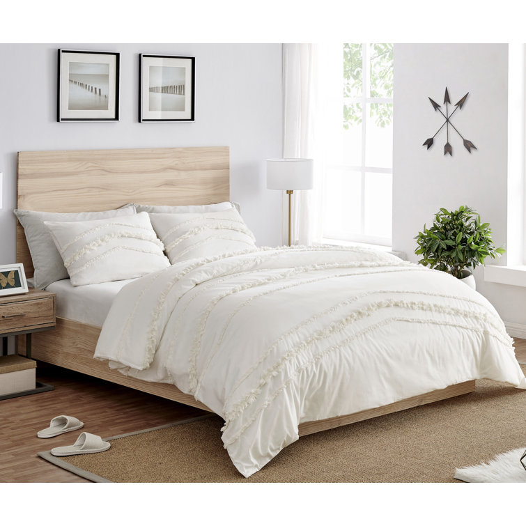 Ivory Cotton Twin/Twin XL Duvet Cover Set with Fringe