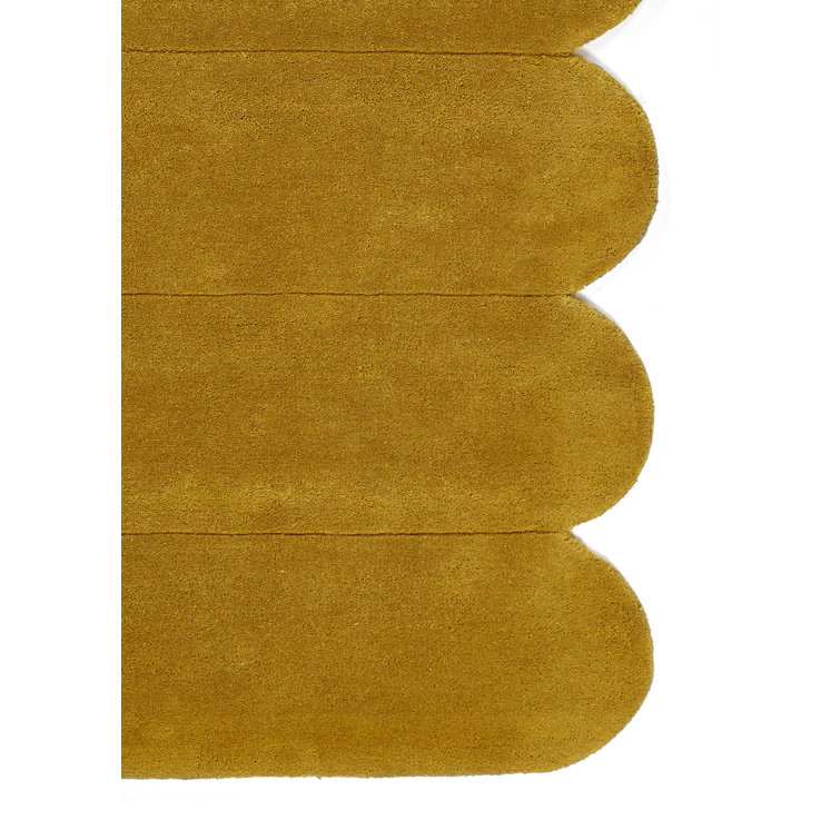 Dabria Hand Tufted Solid Wool Turmeric Runner Rug
