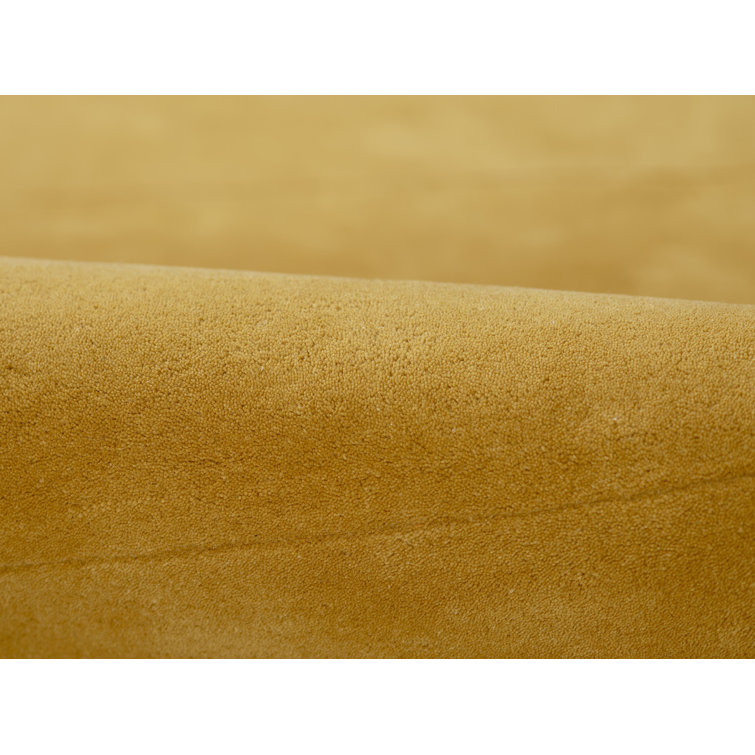 Dabria Hand Tufted Solid Wool Turmeric Runner Rug