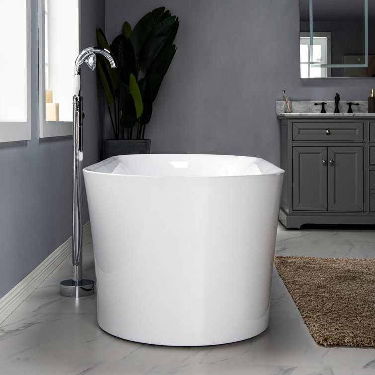 White Acrylic Freestanding Oval Soaking Bathtub