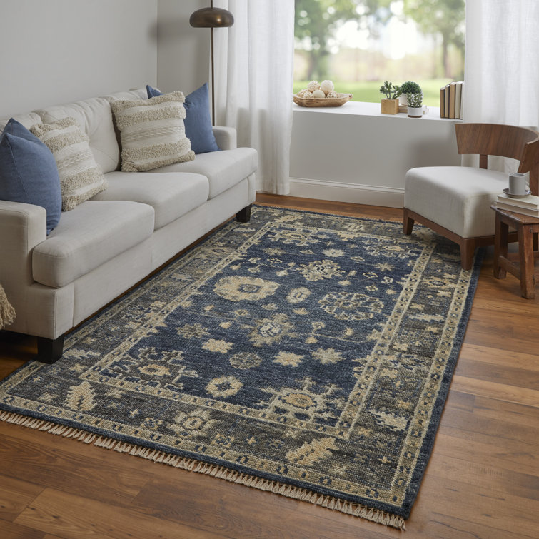 Fillmore Blue Wool Hand-Knotted Floral Area Rug 2' x 3'