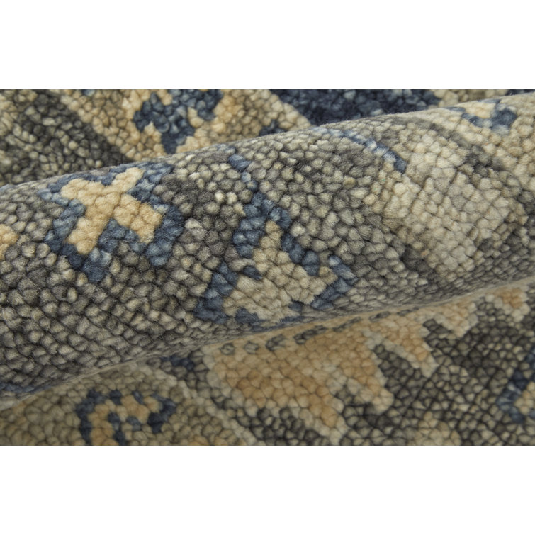 Fillmore Blue Wool Hand-Knotted Floral Area Rug 2' x 3'