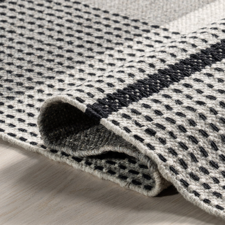 Gray and Black Plaid Wool Rectangular Area Rug 5' x 8'