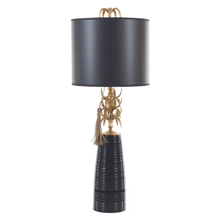 Black and Brass Pineapple Table Lamp with Matte Finish