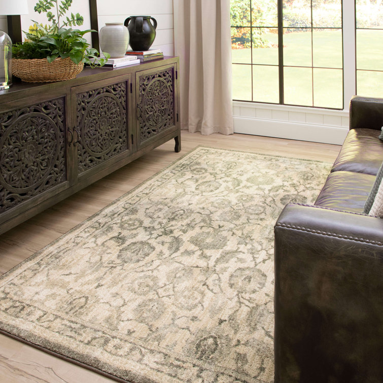 French Country Gray Floral Motif Silk Blend Area Rug 6'6" x 9'6"