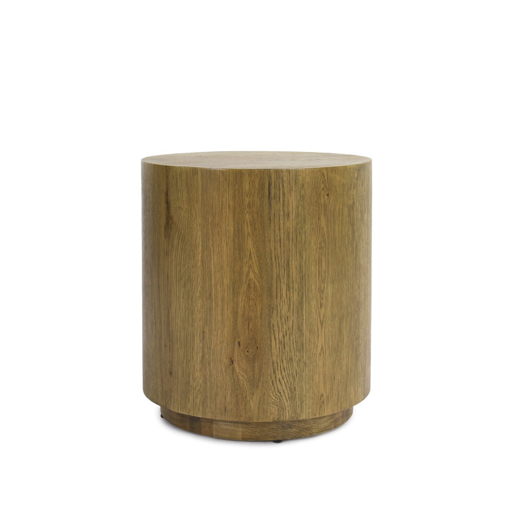 Layne 20" Light Brown Oak Veneer Round End Table