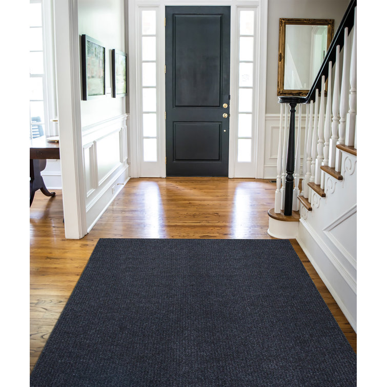 Modern Utility Black Synthetic 31x118 Ribbed Indoor/Outdoor Runner Rug