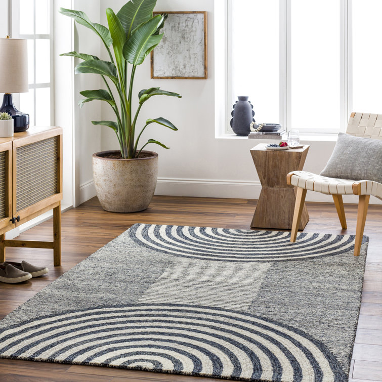 Hand-Tufted Black and Beige Wool Geometric Area Rug 8' x 10'