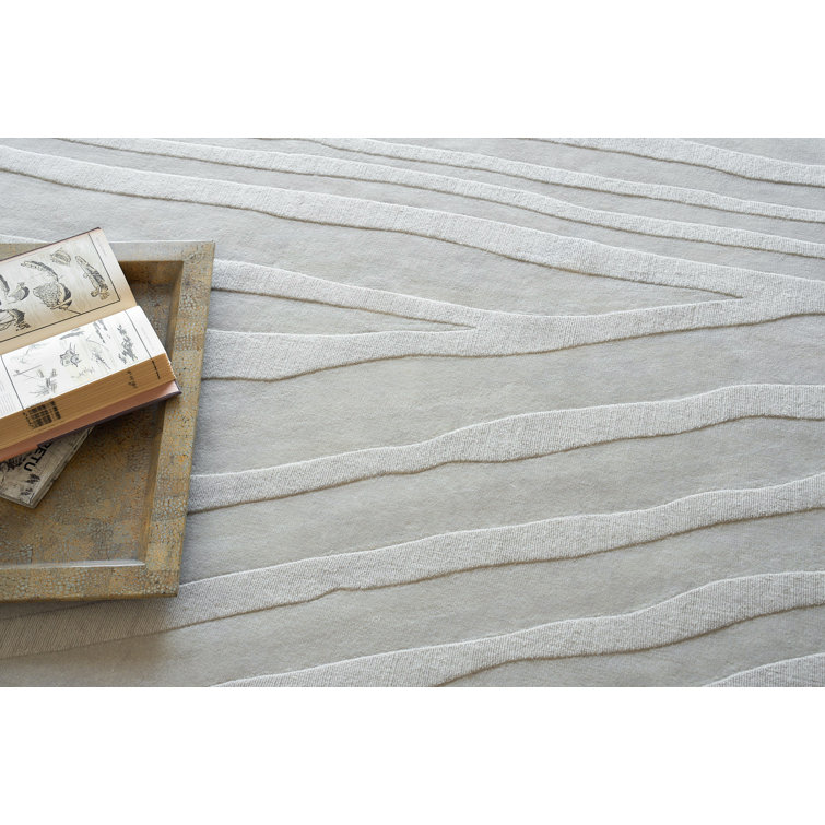 Light Silver Geometric Handmade Wool 8' x 10' Area Rug