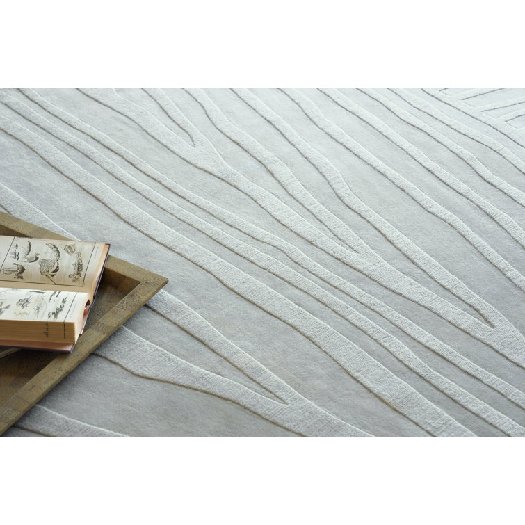 Light Silver Geometric Handmade Wool 8' x 10' Area Rug