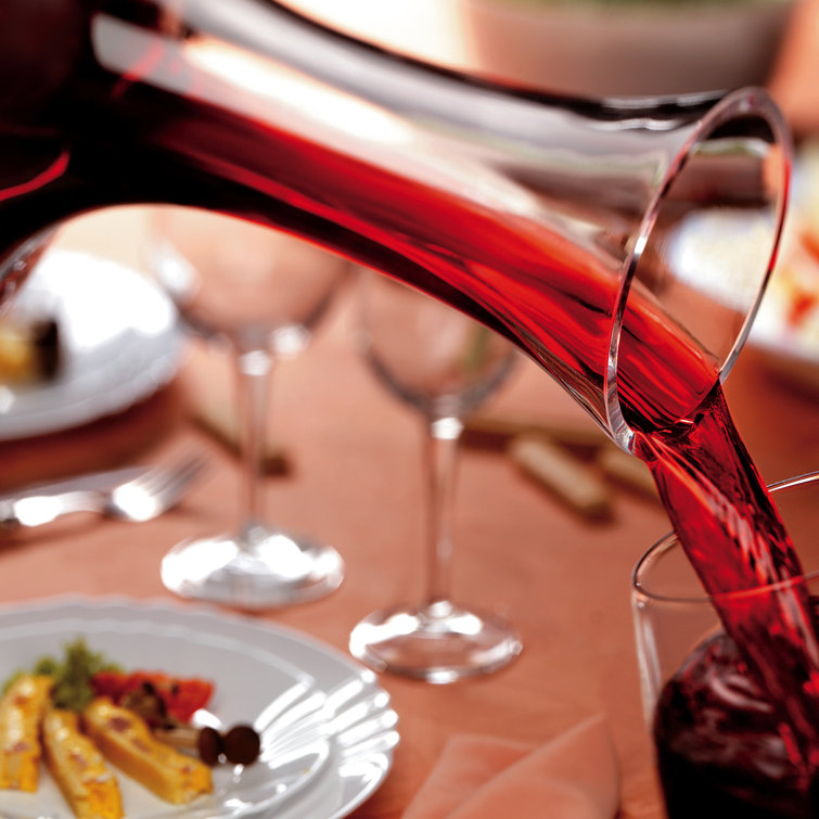 Elegant Clear Glass 65.25 Oz Wine Decanter