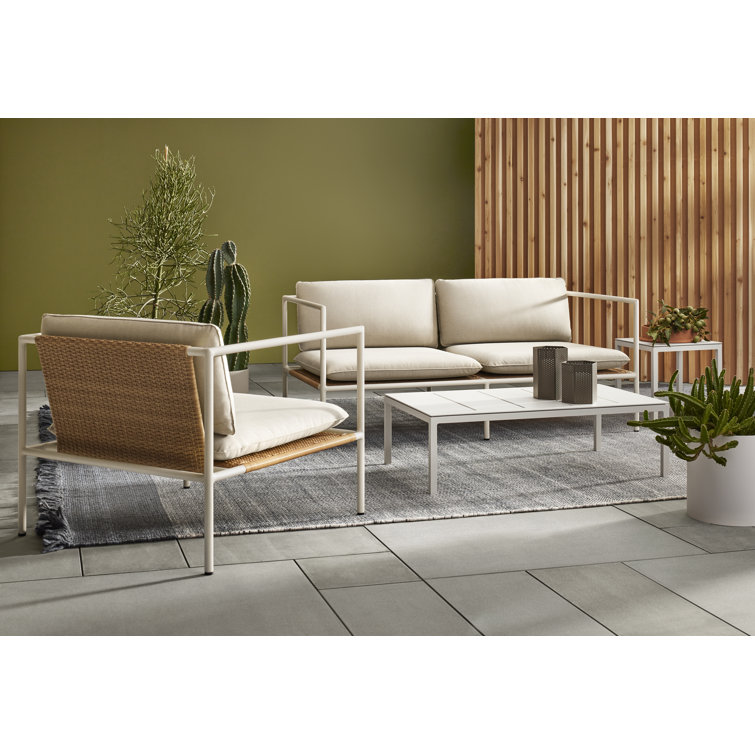 White Powder-Coated Aluminum Outdoor Coffee Table