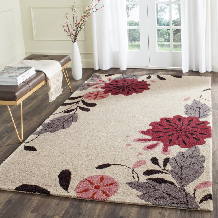Ivory Floral Tufted Wool 8' x 10' Handmade Rug