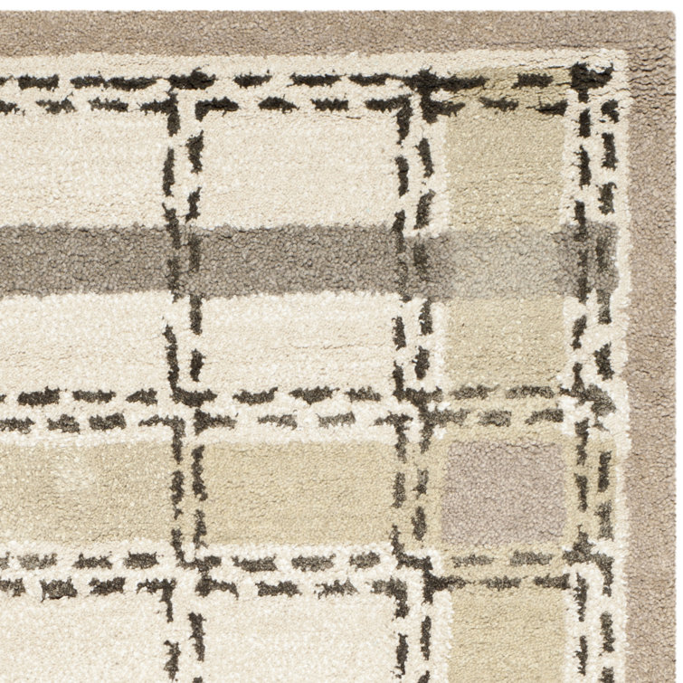 Sharkey Gray Hand Tufted Wool & Viscose Plaid Area Rug 5' x 8'