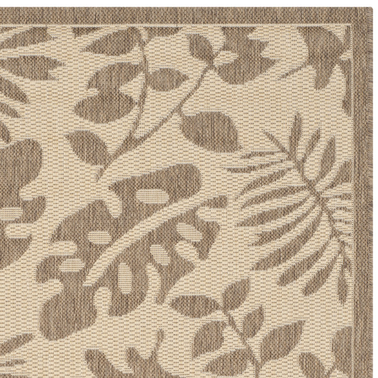 Luana Paradise Floral Tufted Viscose 92" x 64" Area Rug