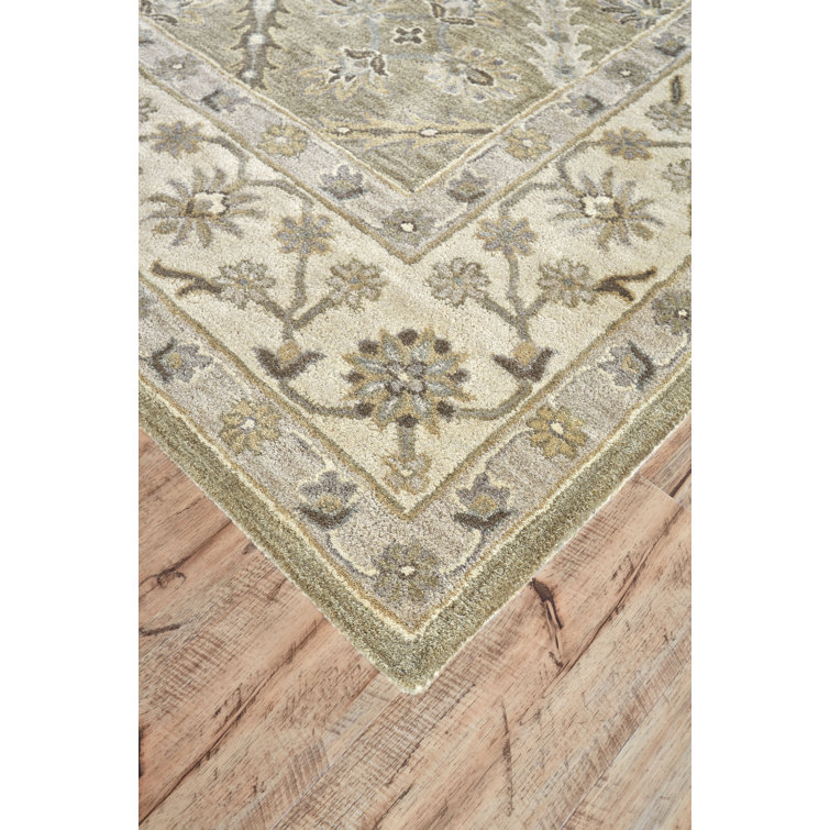 Hand-Tufted Green and Beige Wool 8' x 11' Area Rug