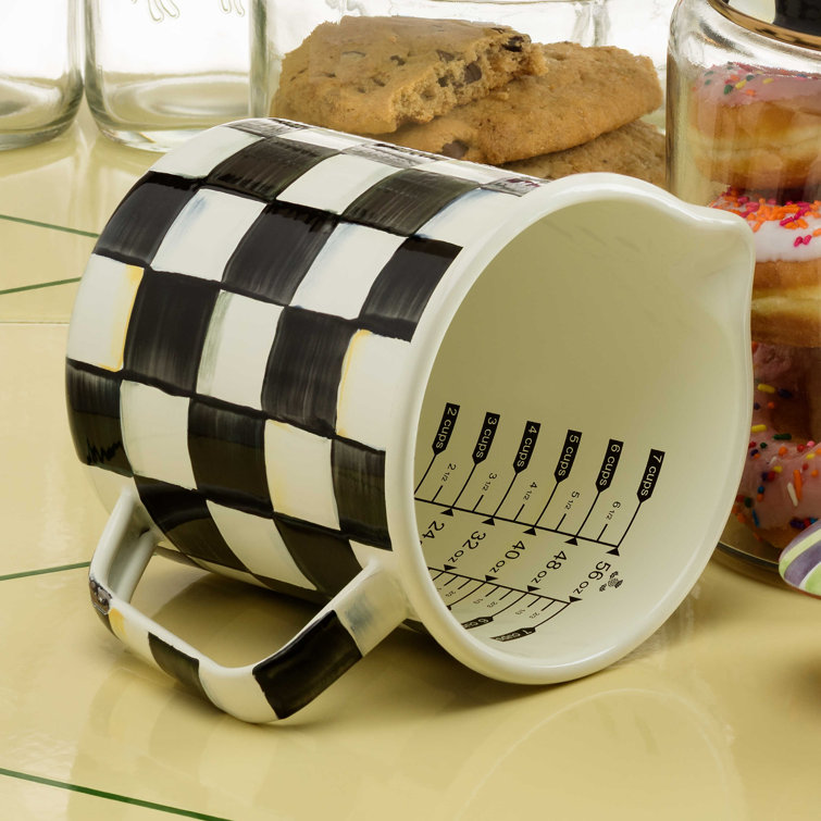 Black and White Checkered 7-Cup Enamel Measuring Cup
