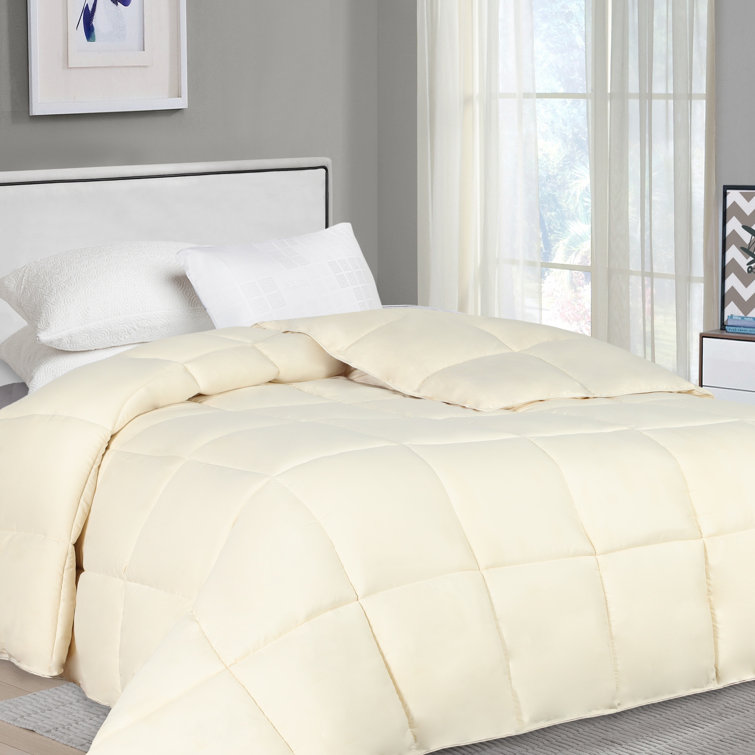 Ivory Queen Reversible Down Alternative Microfiber Comforter