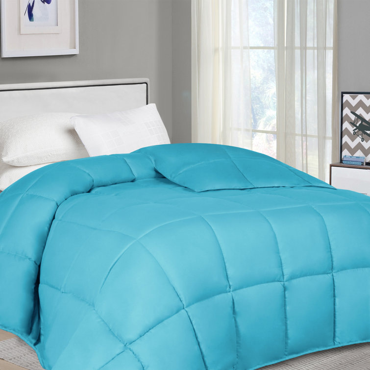 Winter Blue Full Reversible Down Alternative Comforter Set