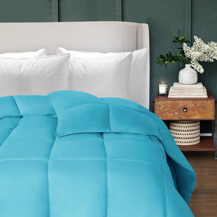 Winter Blue Full Reversible Down Alternative Comforter Set