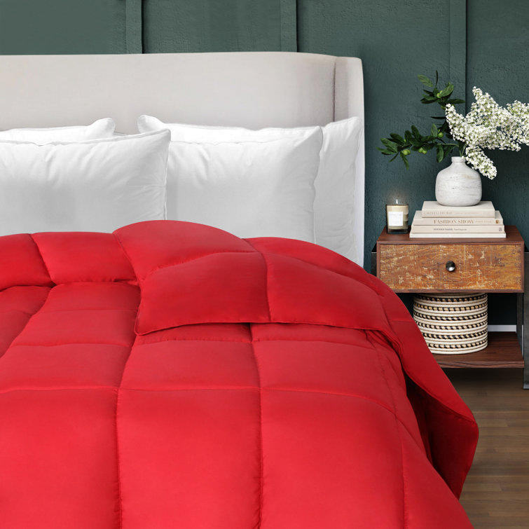 Twin Red Microfiber Reversible Comforter with Down Alternative Fill