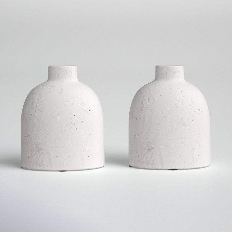 White Handcrafted Ceramic Bud Table Vase