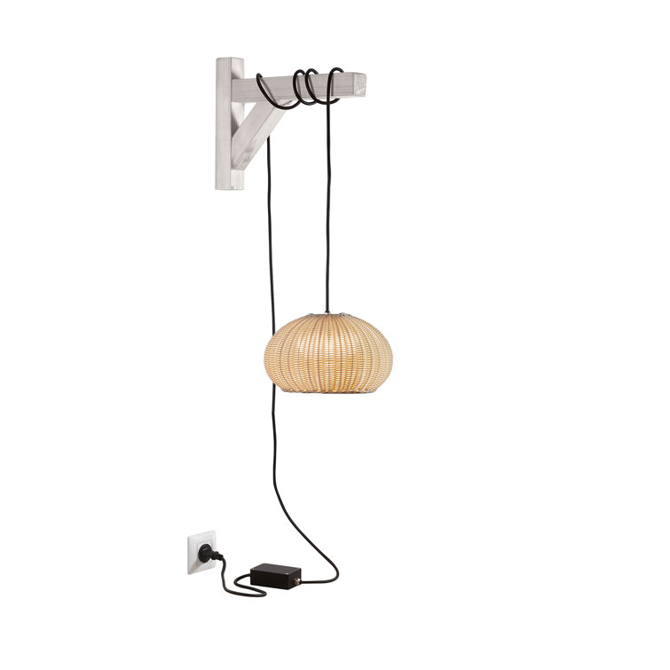 Garota Handmade Aluminum LED Globe Pendant - Indoor/Outdoor White