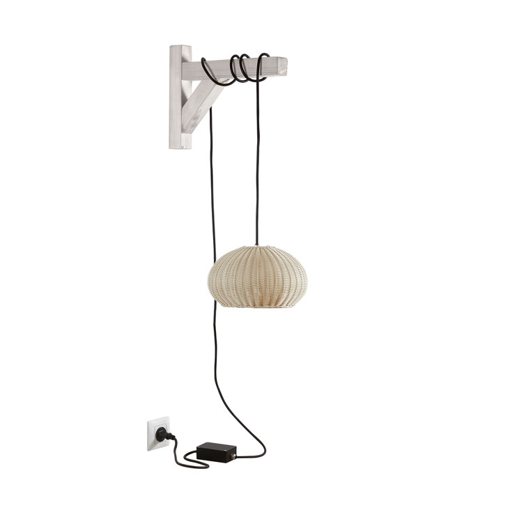 Garota Handmade Aluminum LED Globe Pendant - Indoor/Outdoor White