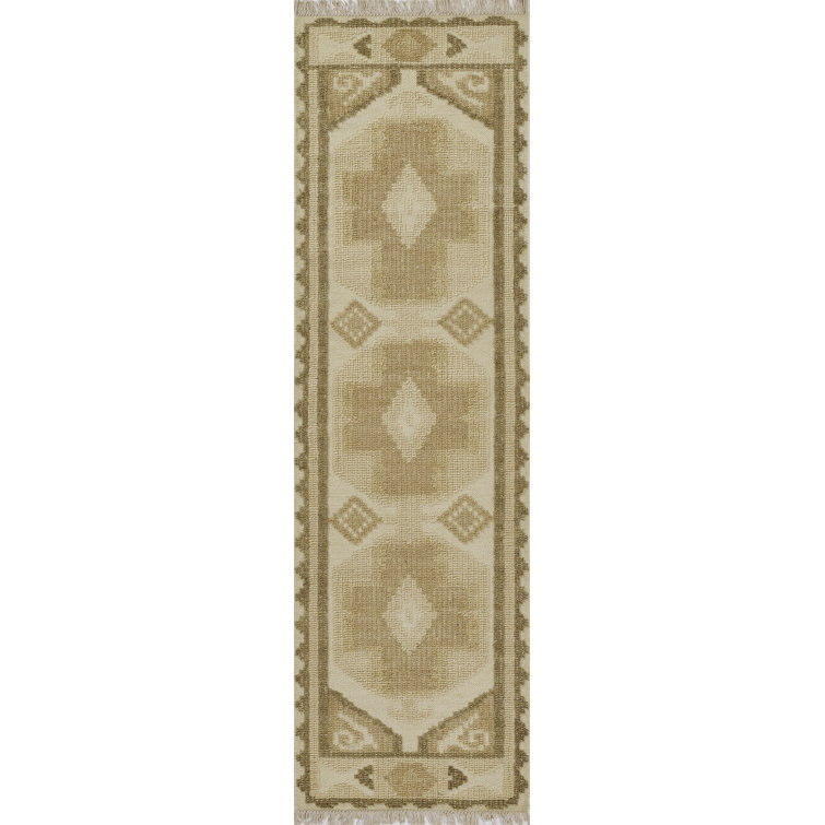 Minerva Earth-Toned Handwoven Wool Runner Rug - 2'3" x 8'