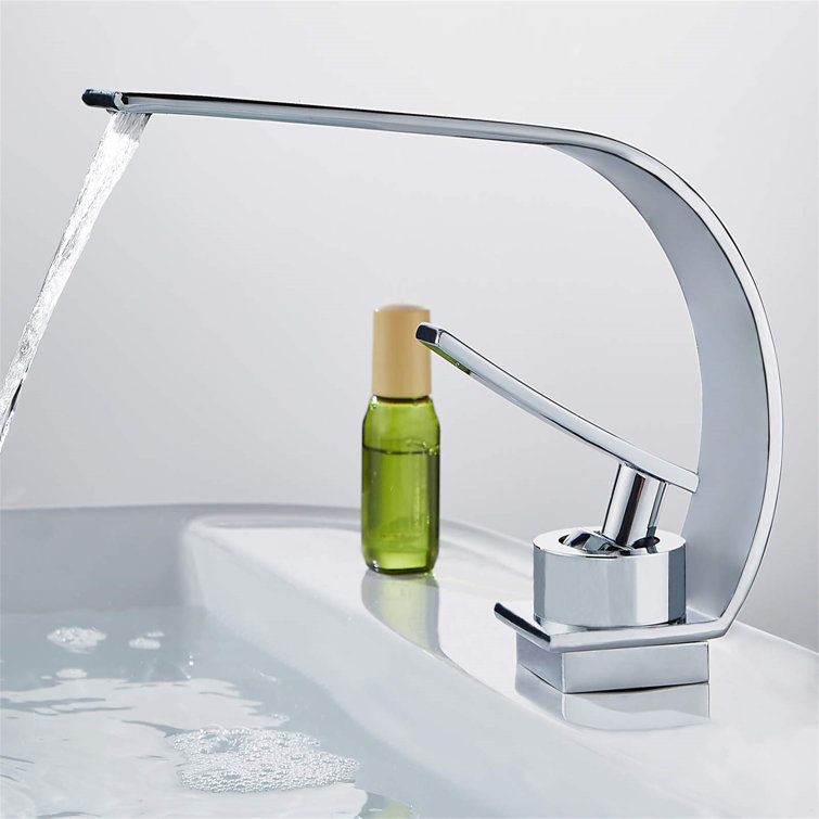 Chrome Single-Hole Modern Bathroom Faucet with Brass Construction