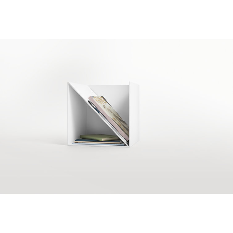 White Metal Wall Mounted Geometric Magazine Rack