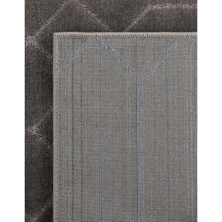 Regency Era Glam 4' x 6' Gray Silver Synthetic Trellis Rug