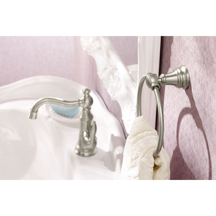 Polished Nickel Single Handle Bathroom Faucet with Drain Assembly