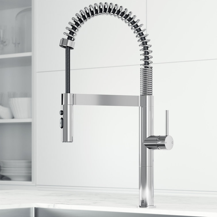 Edison Pro 20" Chrome Single Handle Pull-Down Kitchen Faucet