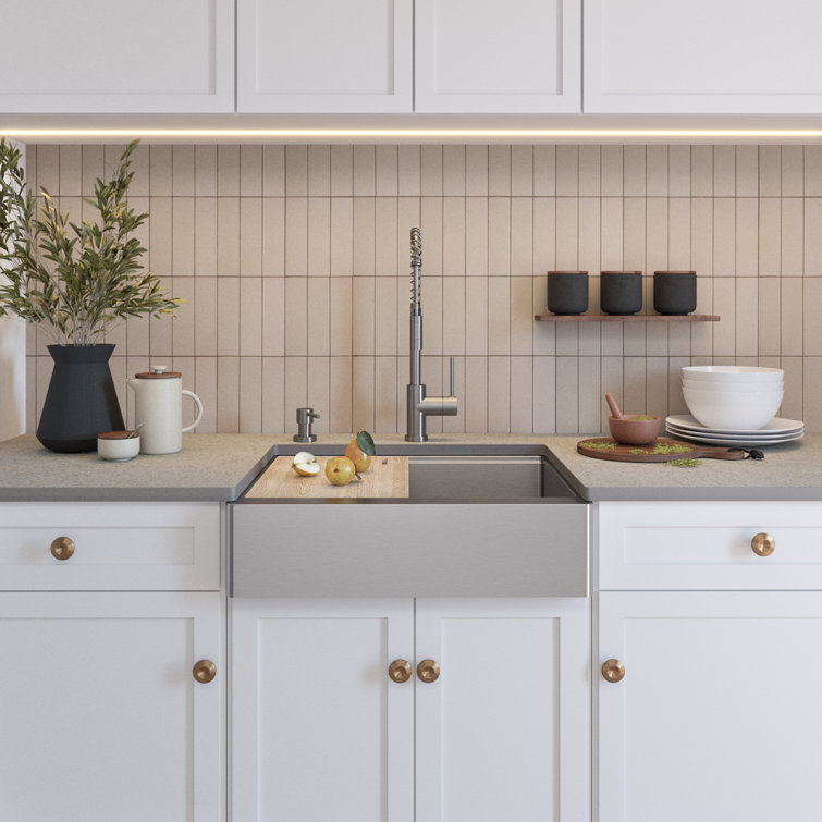Empire 33'' Stainless Steel Farmhouse Kitchen Sink with Cutting Board