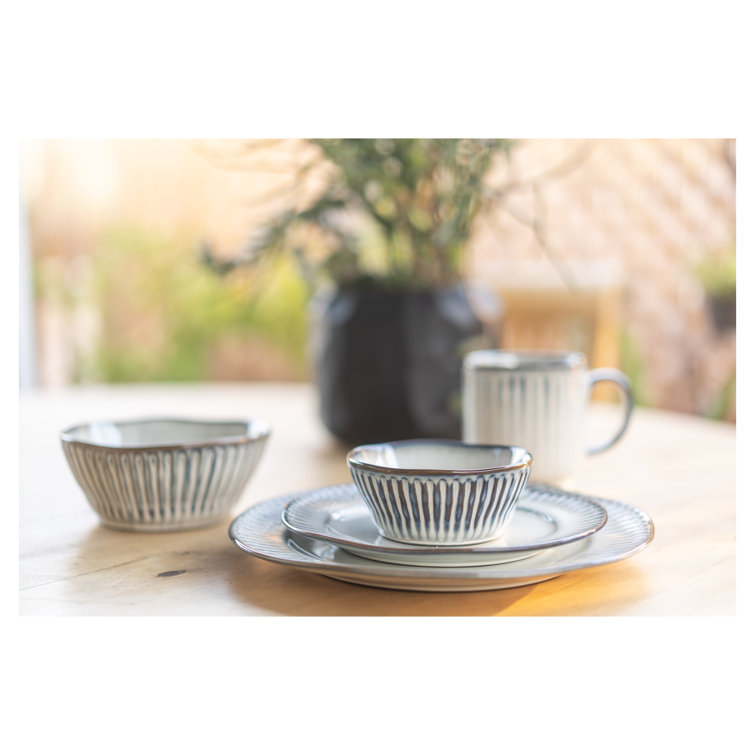White Ceramic 12-Piece Dinnerware Set with Textured Design