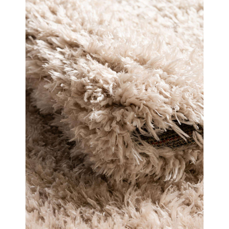 Luxurious Blonde Shag Rectangular Synthetic Area Rug