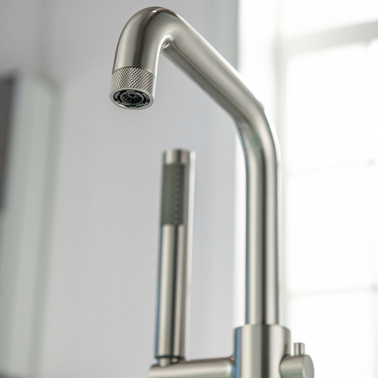 Vital Floor Tub Filler