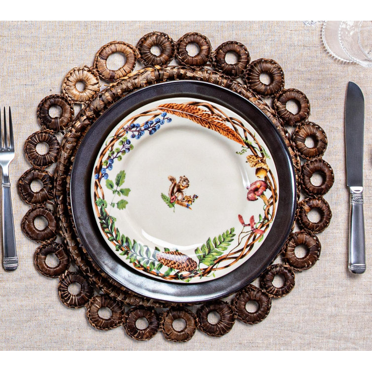 Natural Hand-Woven Rattan Scallop Ring Placemat