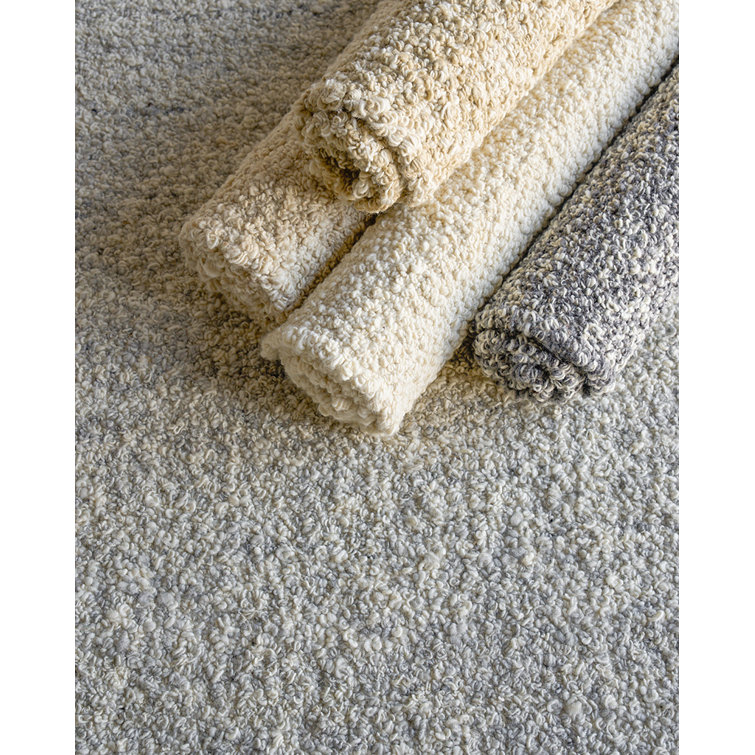 Handmade Ivory and Light Gray Wool Rectangular Area Rug, 10' x 14'
