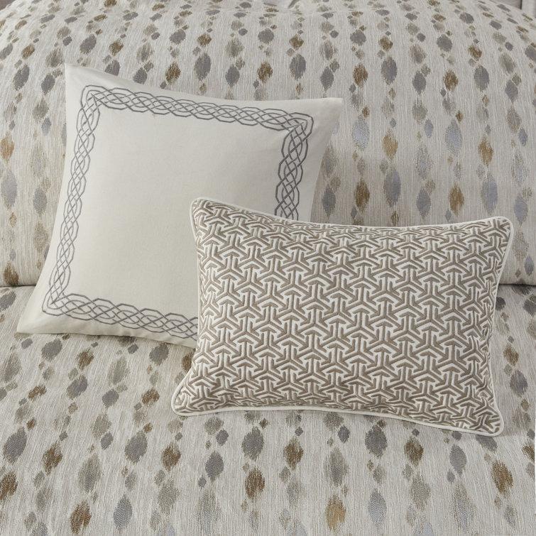 Ivory Jacquard Queen 8-Piece Cotton Bedspread Set