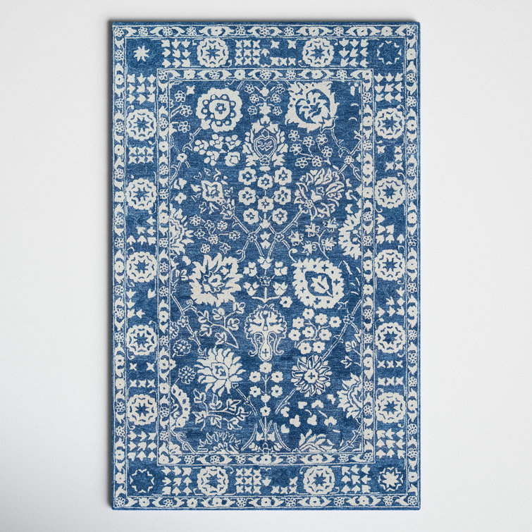 Hand-Tufted Blue Wool Rectangular Area Rug 3'6" x 5'6"