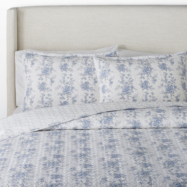 White and Blue Floral Cotton Full Quilt Set