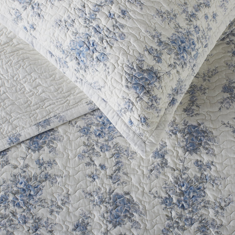 White and Blue Floral Cotton Full Quilt Set