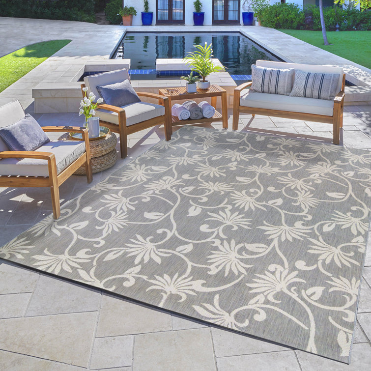 Gray and Ivory Floral Flatweave Indoor/Outdoor Area Rug, 9x13