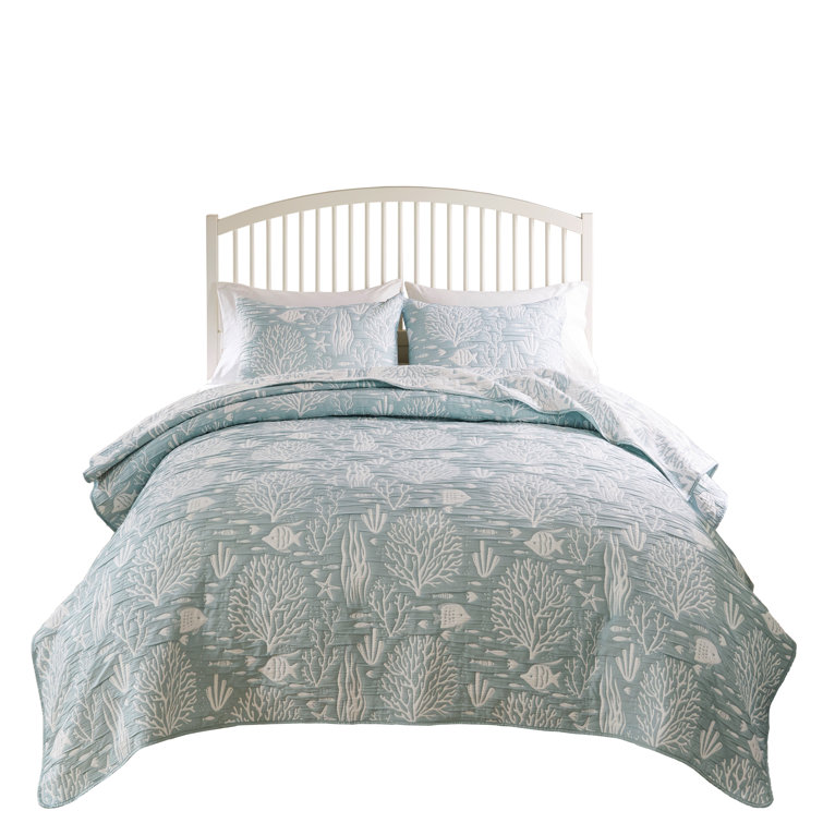 Twin White Microfiber Reversible Nautical Quilt Set