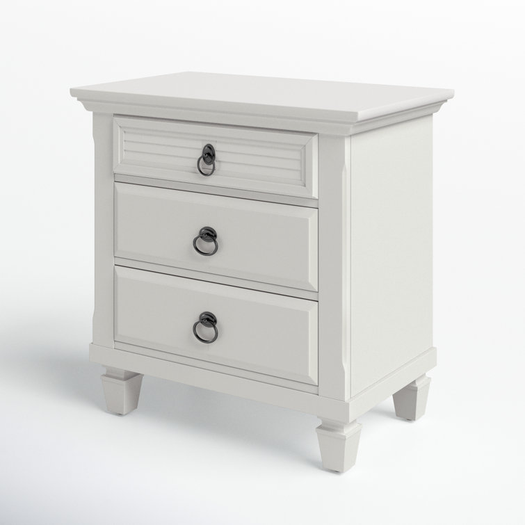 Winchester Pine White Transitional 3-Drawer Nightstand