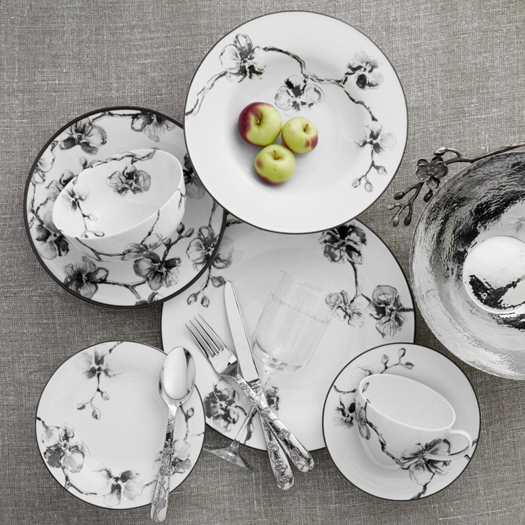 Black Orchid Fine Porcelain 5.5" Cereal Bowl