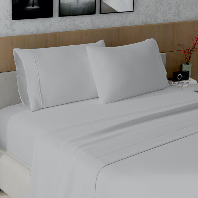 Luxurious 400-Thread Count Light Gray Cotton Sateen Pillowcase Set
