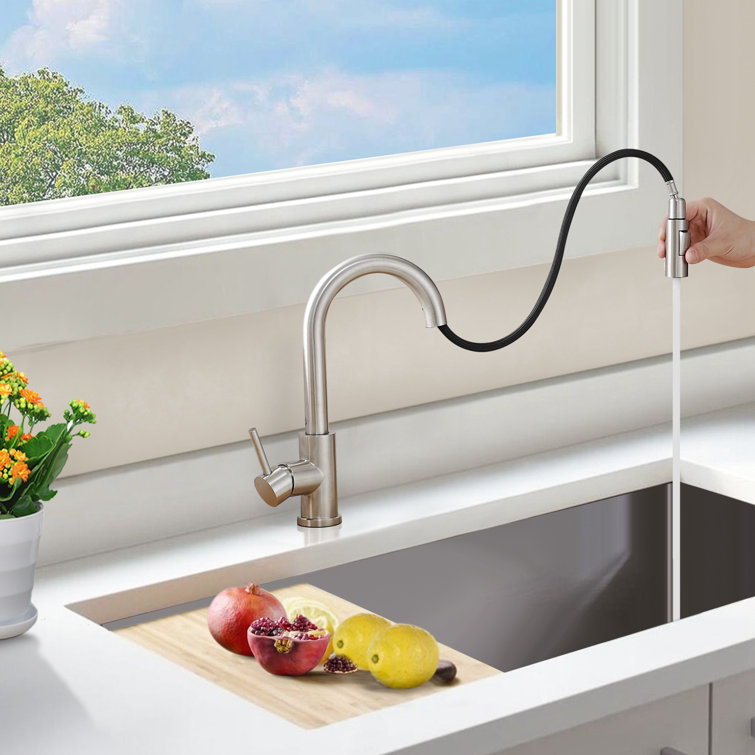 Brushed Nickel Single Handle Pull-Out Spray Kitchen Faucet